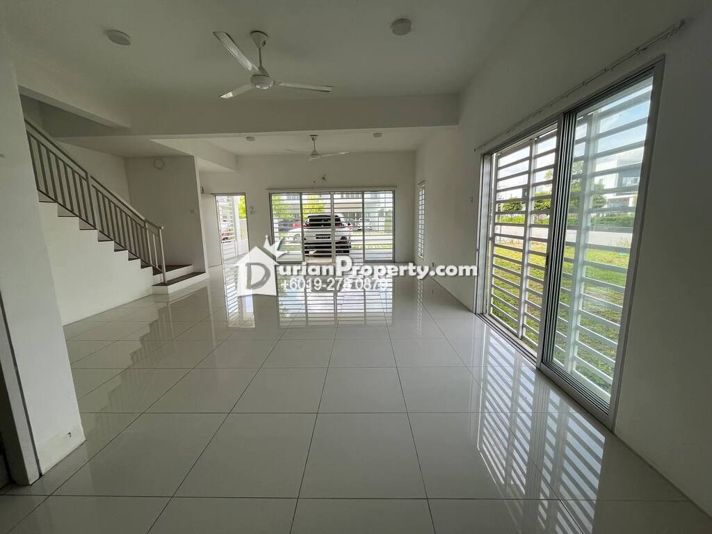 Terrace House For Sale at Casa Green, Cybersouth