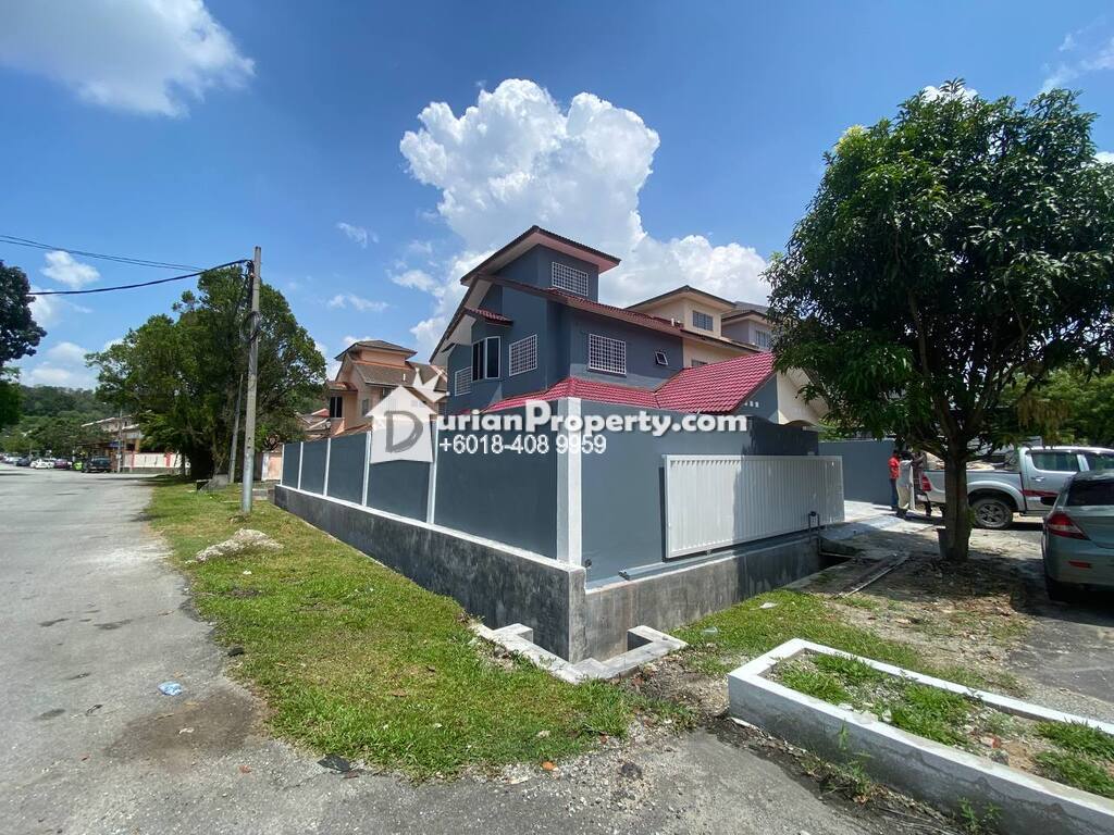 Terrace House For Sale at Taman Desa Karunmas, Balakong for RM 720,000