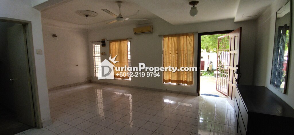 Terrace House For Rent at Kota Damansara, Petaling Jaya