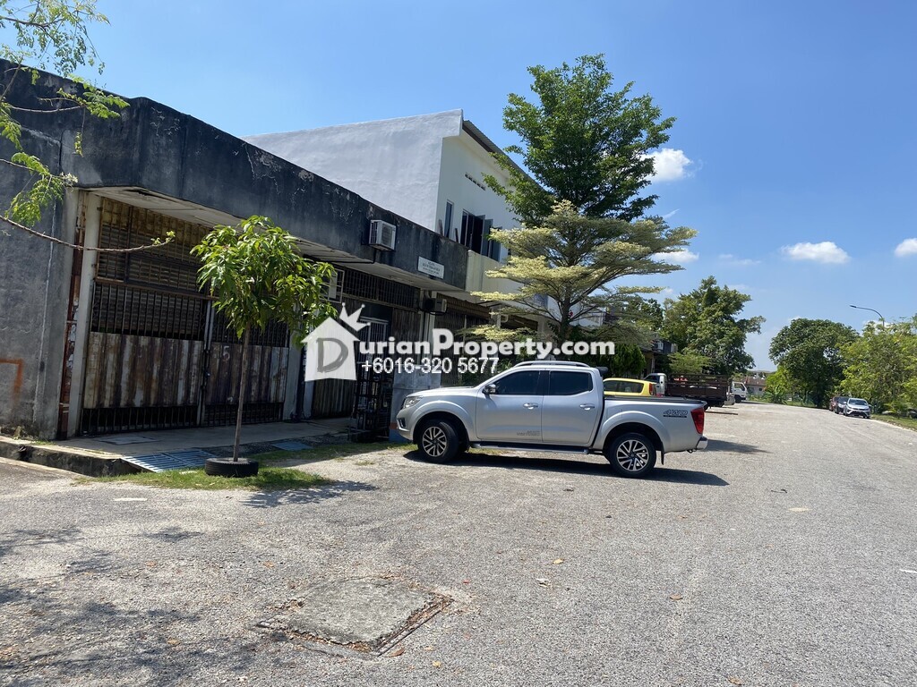 Terrace Factory For Sale at Taman Perindustrian Puchong, Puchong