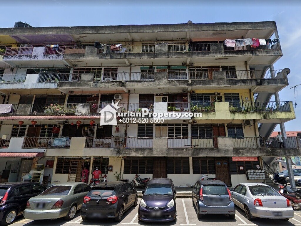 Flat For Auction at Mak Mandin