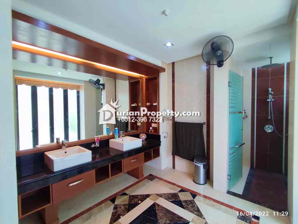 Bungalow House For Sale at Section 7, Shah Alam