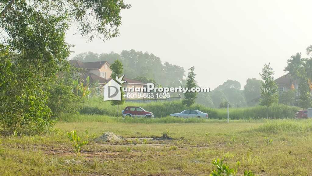 Residential Land For Sale at Bayu Lakehomes, Mantin