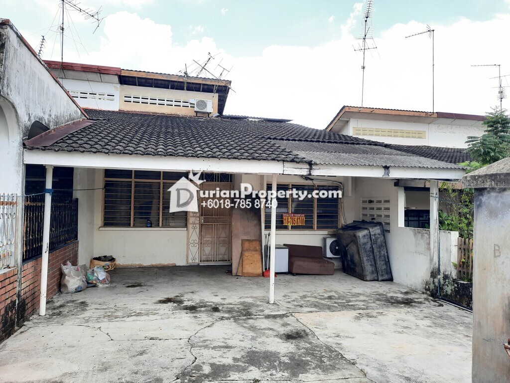 Terrace House For Rent at Taman Pelangi, Johor Bahru
