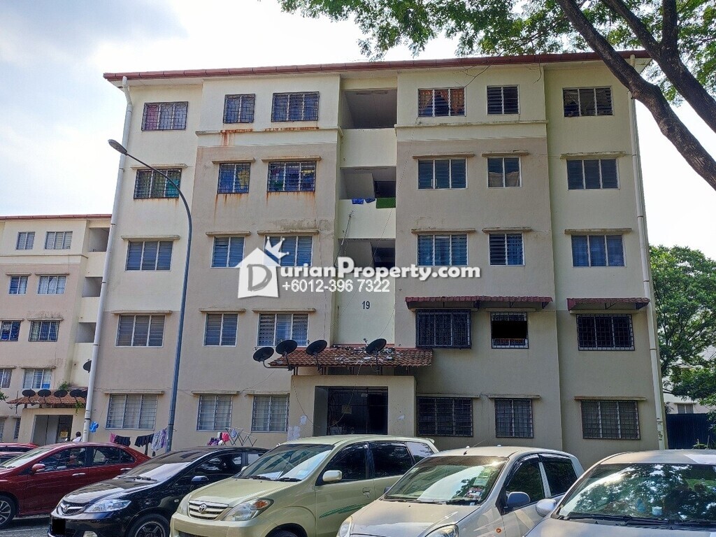 Apartment For Auction at Pangsapuri Bukit Rahman Putra, Sungai Buloh