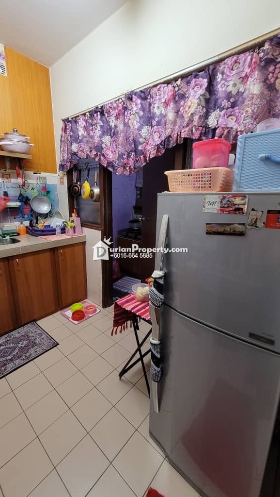 Apartment For Sale at Vista Lavender