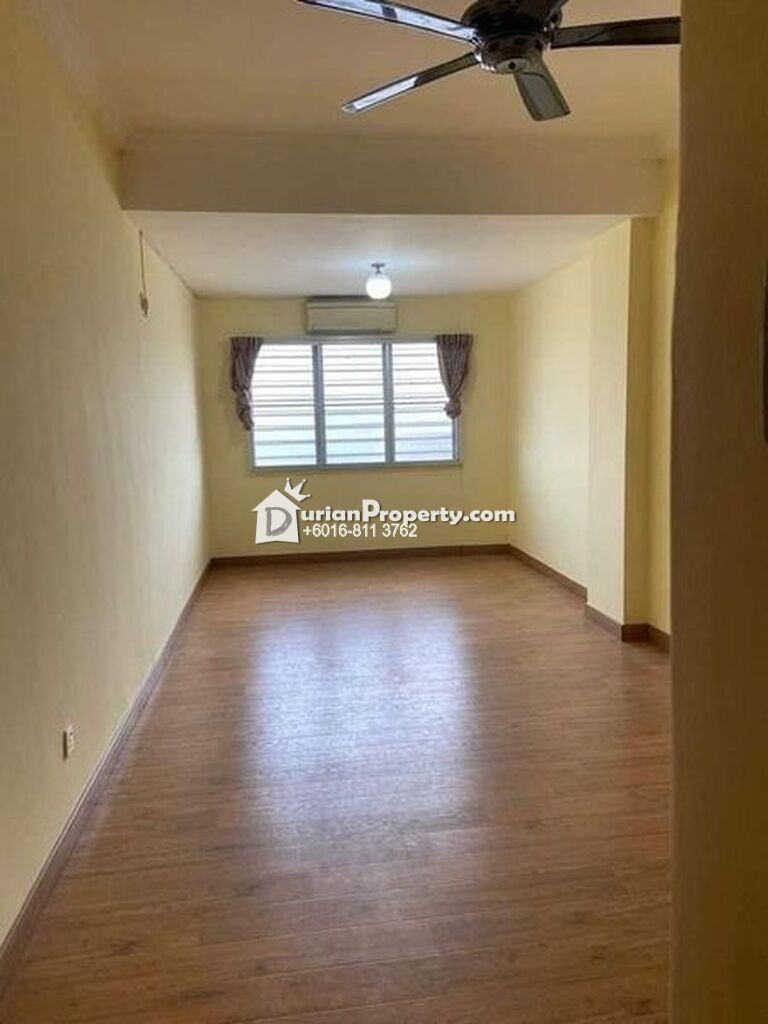 Terrace House For Sale at Taman Palm Grove, Klang for RM 650,000 by