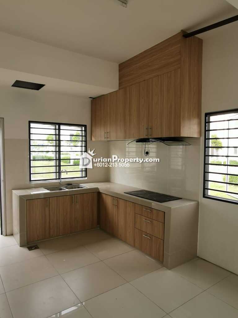 Terrace House For Sale at Casa Green, Cybersouth