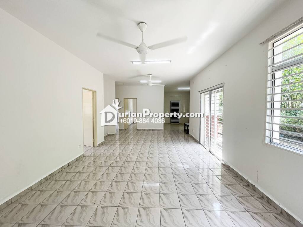 Bungalow House For Sale at Mahkota Hills (Bandar Akademia), Lenggeng