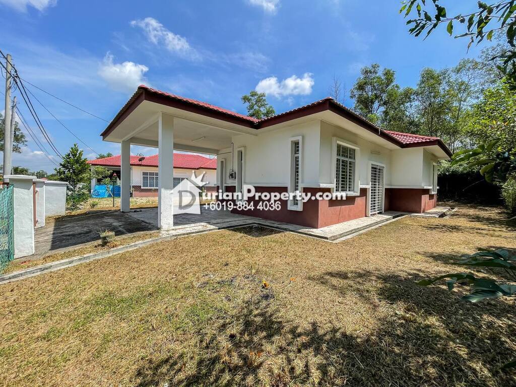 Bungalow House For Sale at Mahkota Hills (Bandar Akademia), Lenggeng