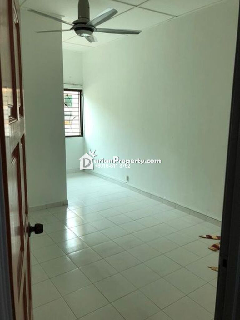 Terrace House For Sale at Bandar Bukit Tinggi 2, Klang