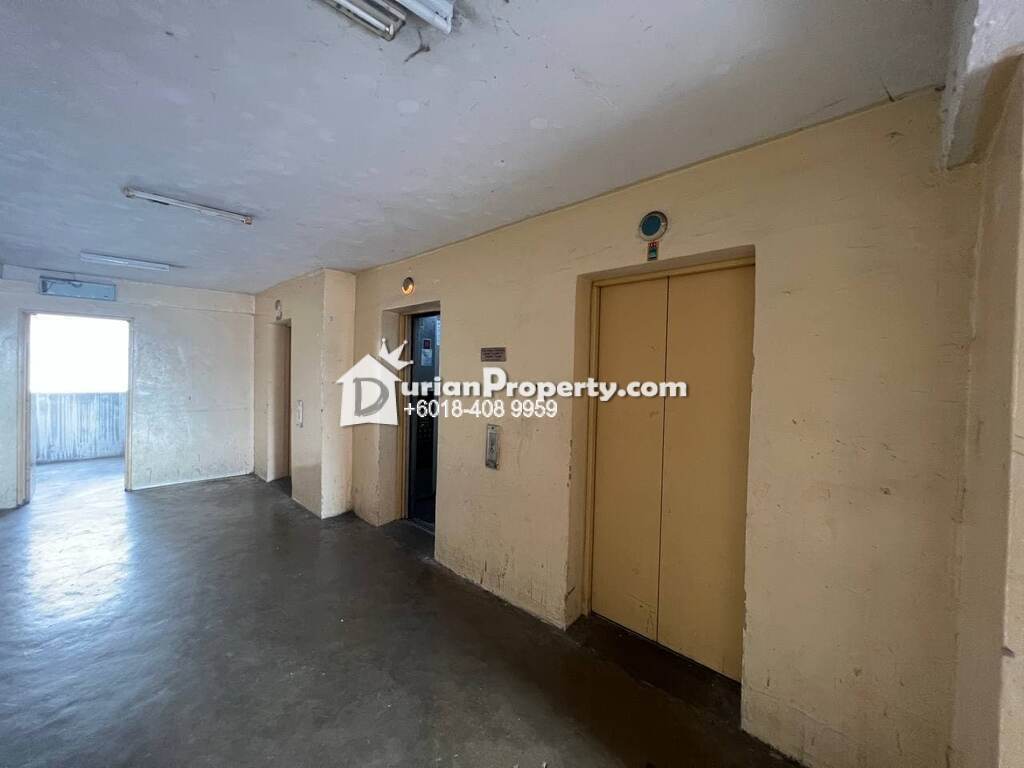 Apartment For Sale at Cendana Apartment, Bandar Sri Permaisuri