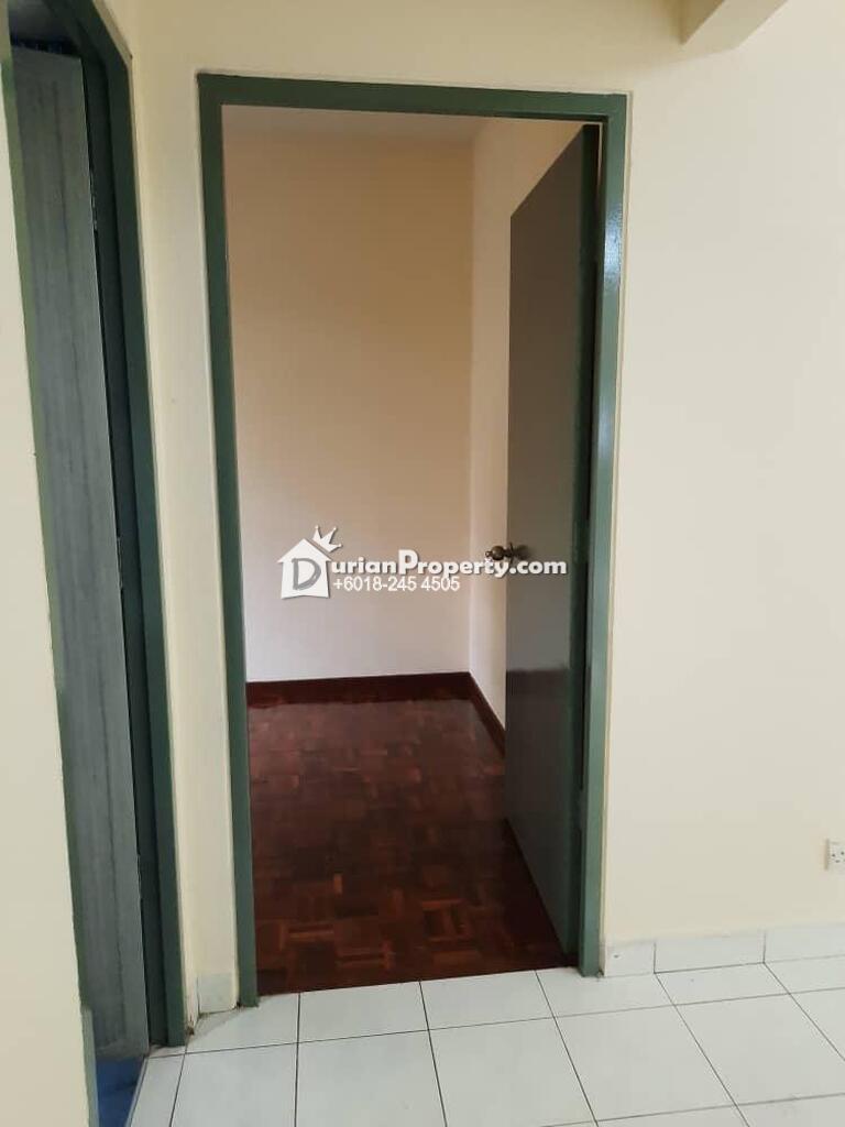 Apartment For Sale at Crystal Tower, Ampang