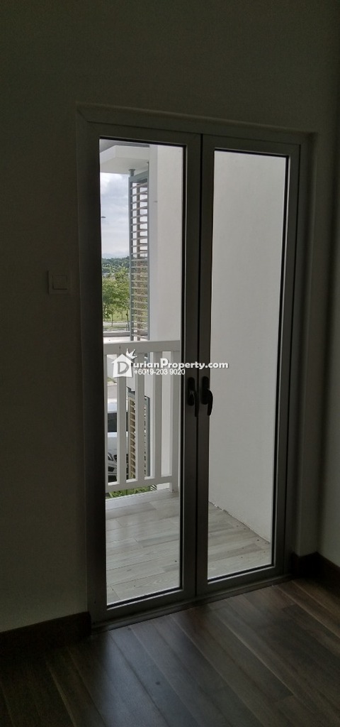 Terrace House For Sale at Hundred East, Nilai