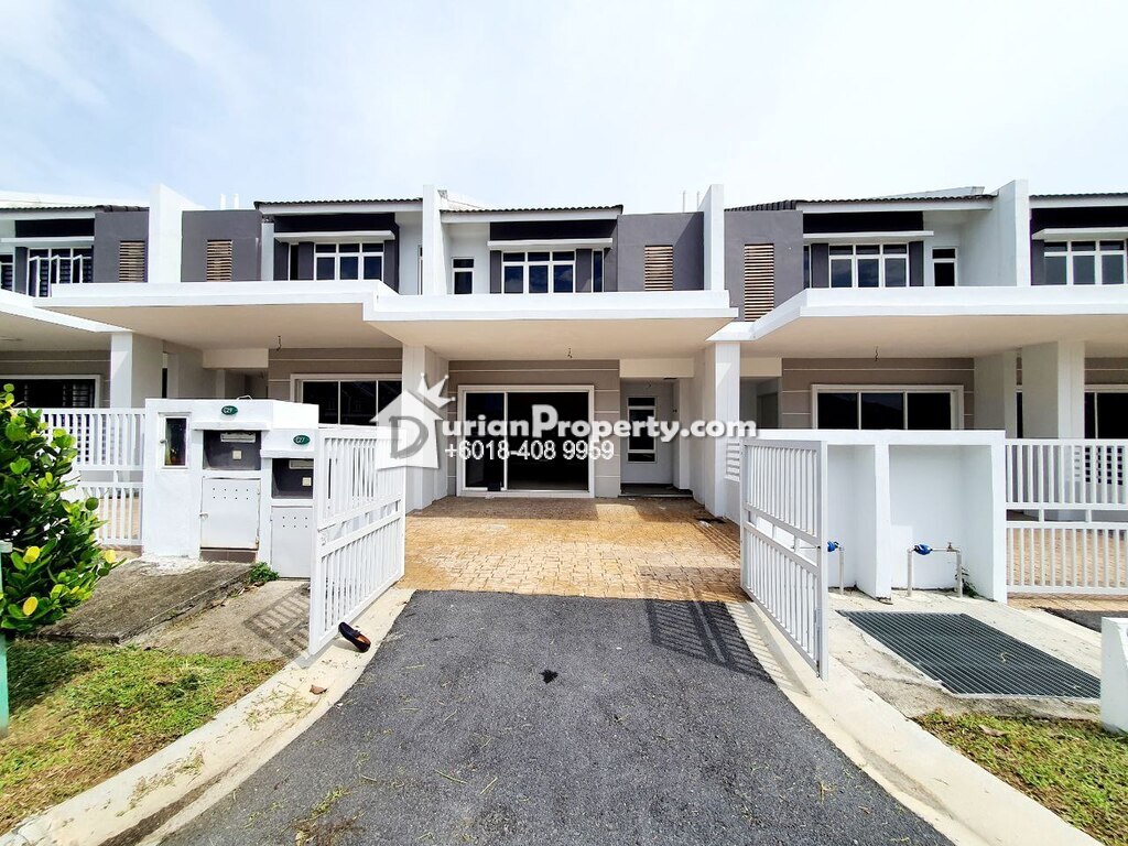 Terrace House For Sale at Kota Puteri, Selangor