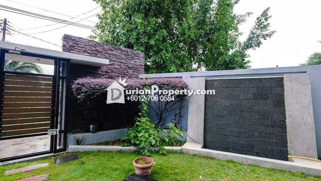 Bungalow House For Sale at New Green Park, Rawang