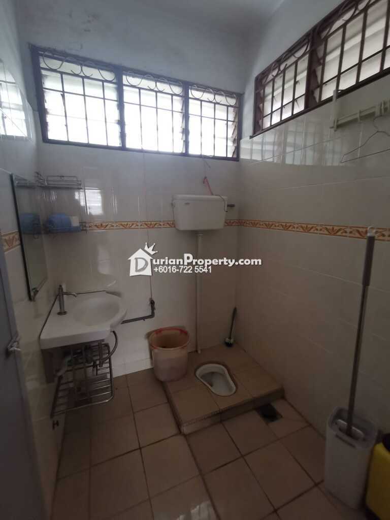 Bungalow House For Sale at Taman Cuepacs, Kepong
