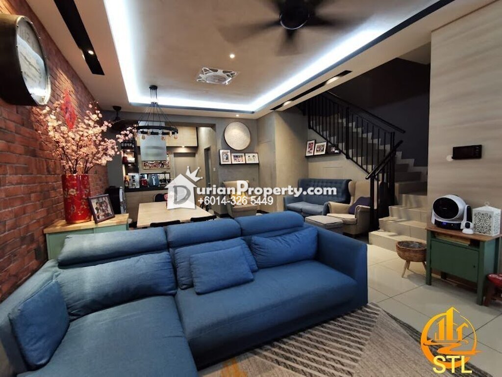 Terrace House For Sale at Setia Utama 2