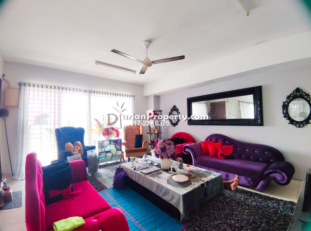 Semi D For Sale at Oleander