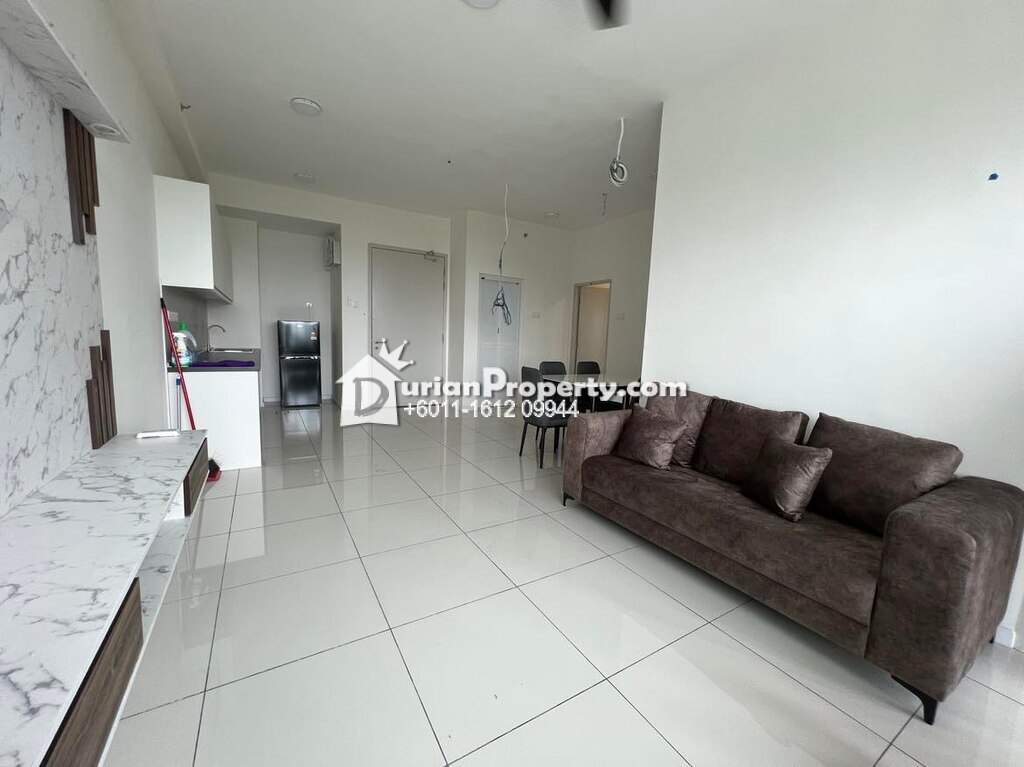 Condo For Rent at The Glenz
