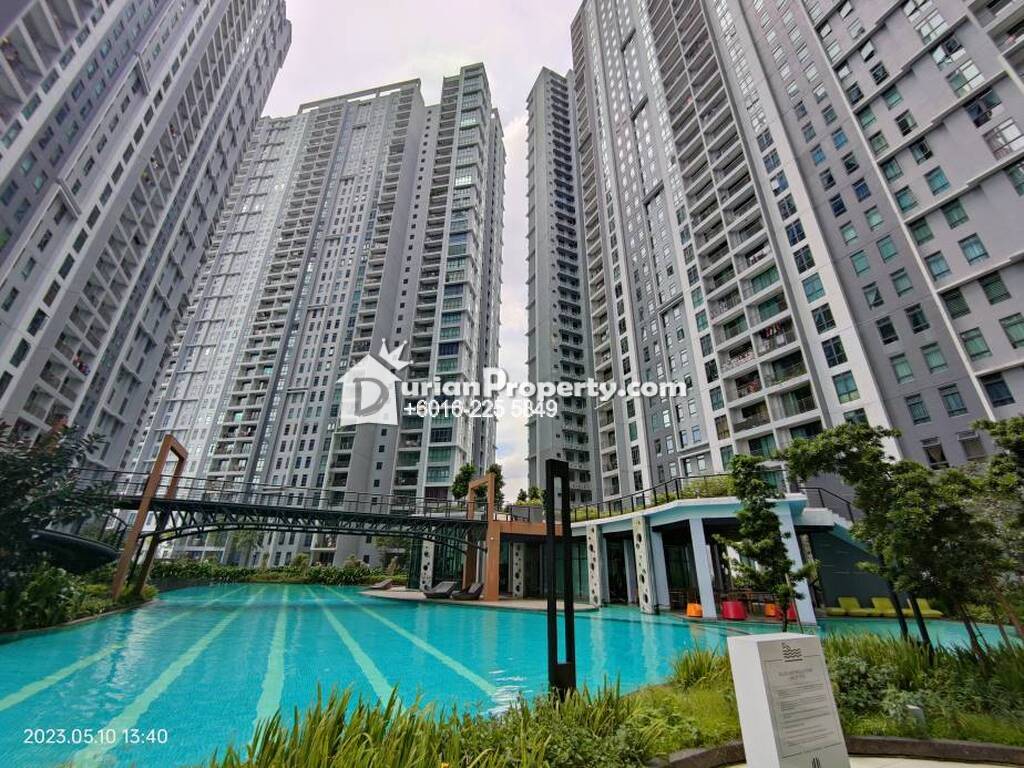 Condo For Sale at The Henge