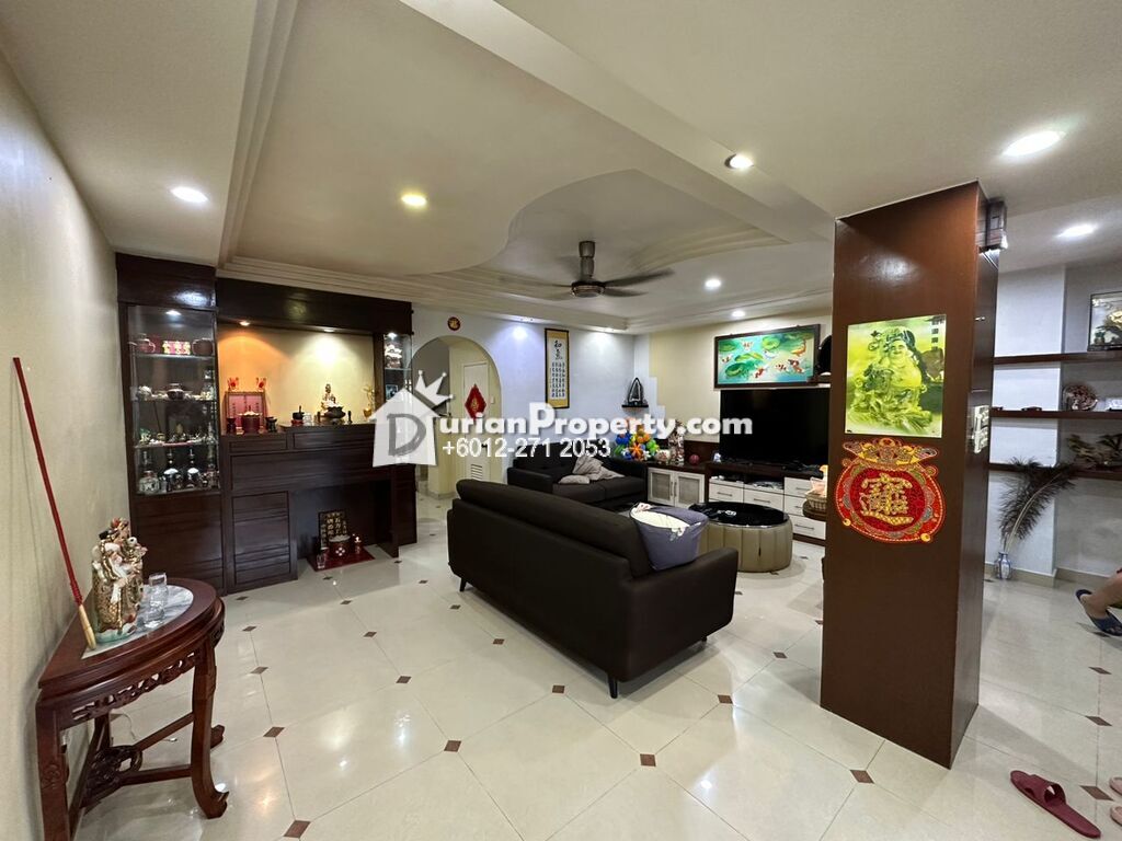 Terrace House For Sale at Bandar Bukit Tinggi