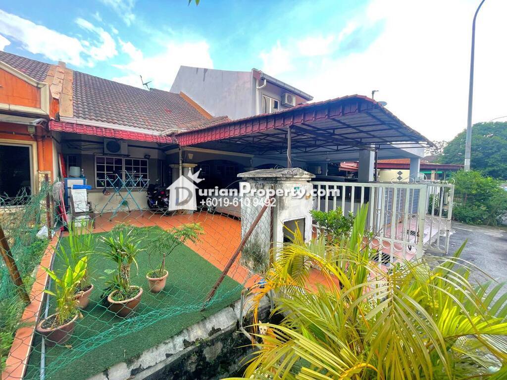 Terrace House For Sale at Suadamai