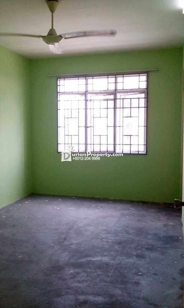 Apartment For Rent at Mentari Court 1