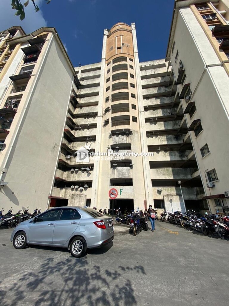 Apartment For Sale at Vista Lavender