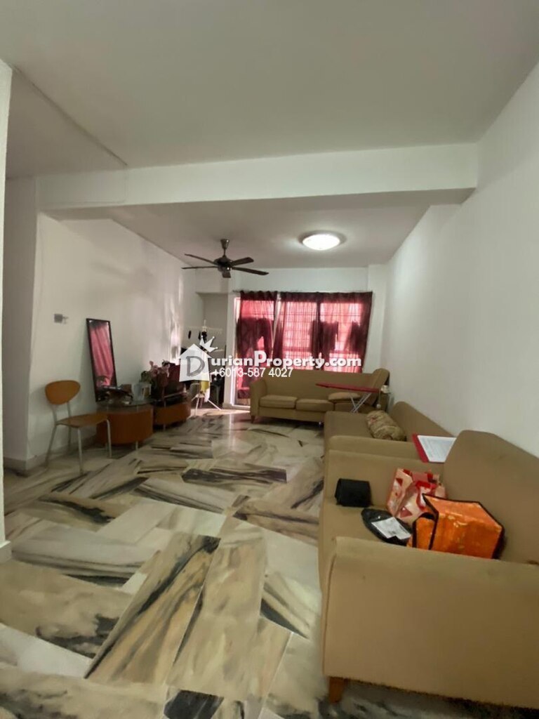 Apartment For Sale at Vista Lavender