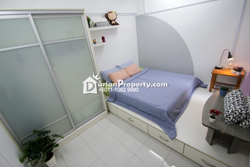 Condo For Sale at Danau Idaman