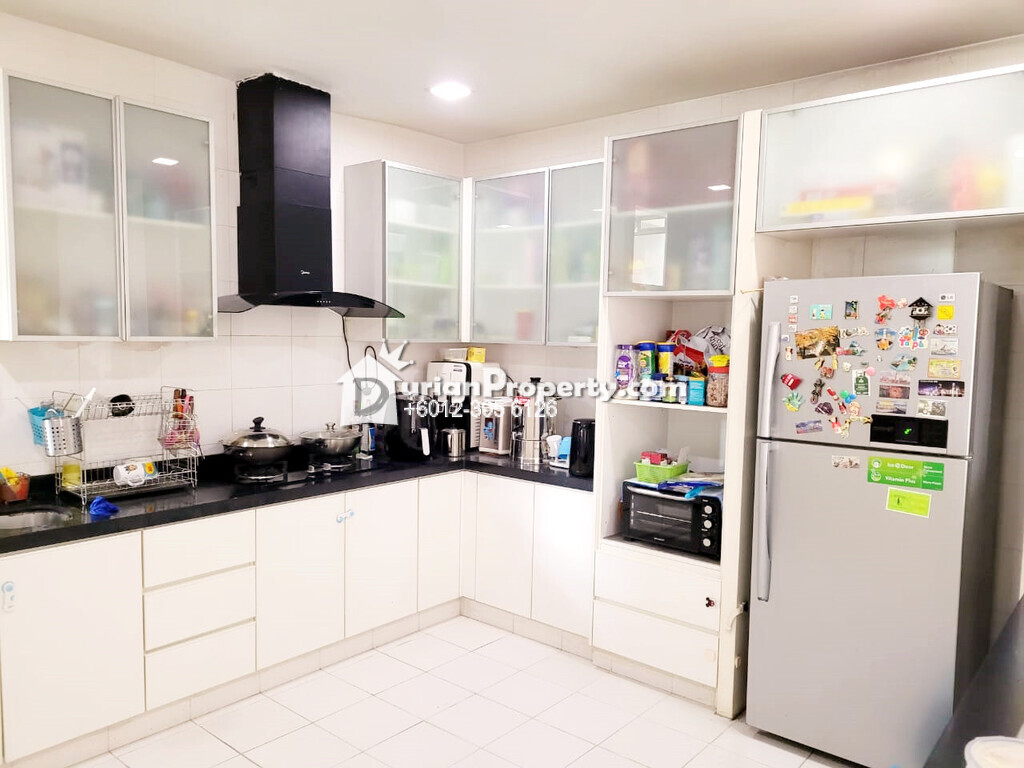 Condo For Rent at USJ One Avenue