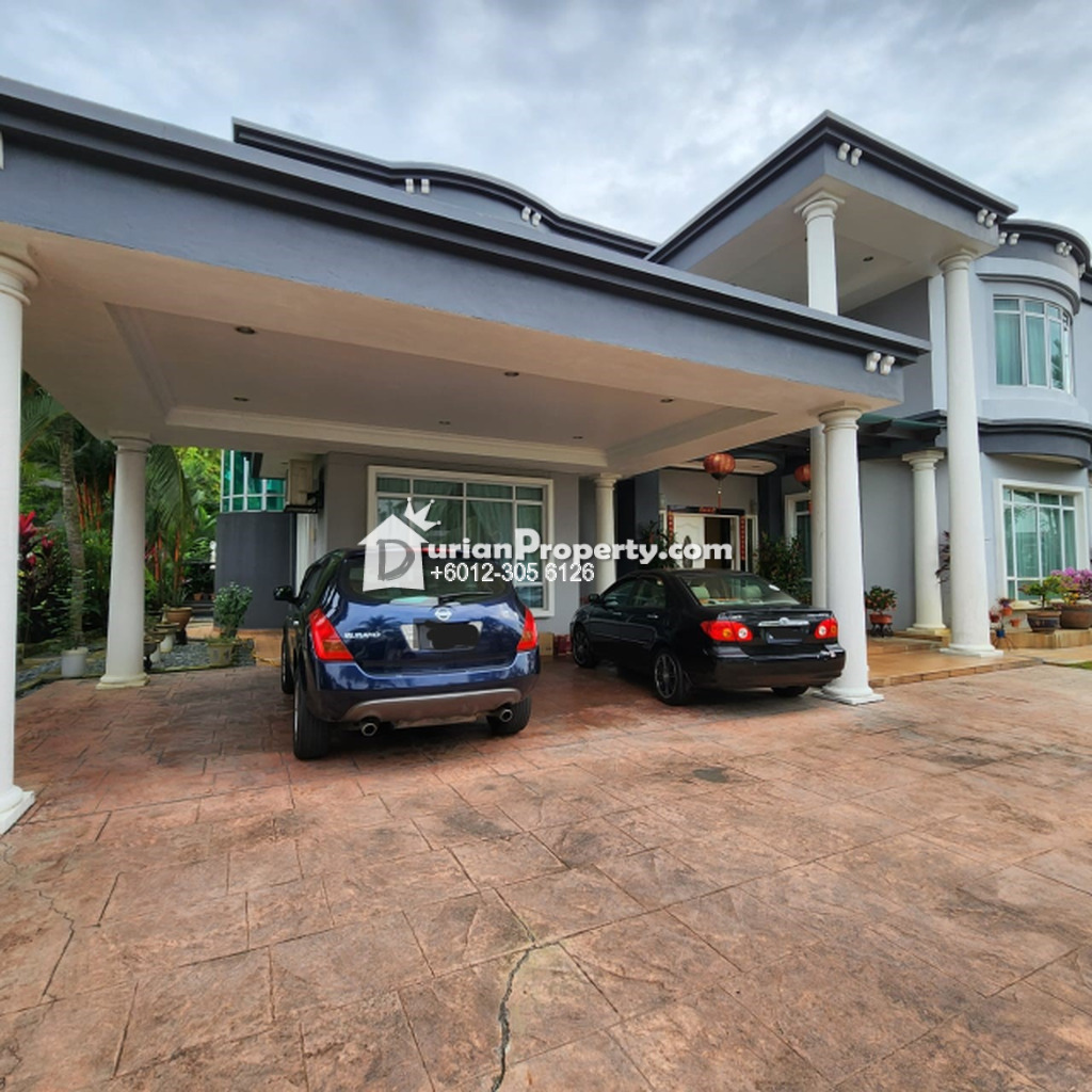 Bungalow House For Sale at Polo Club