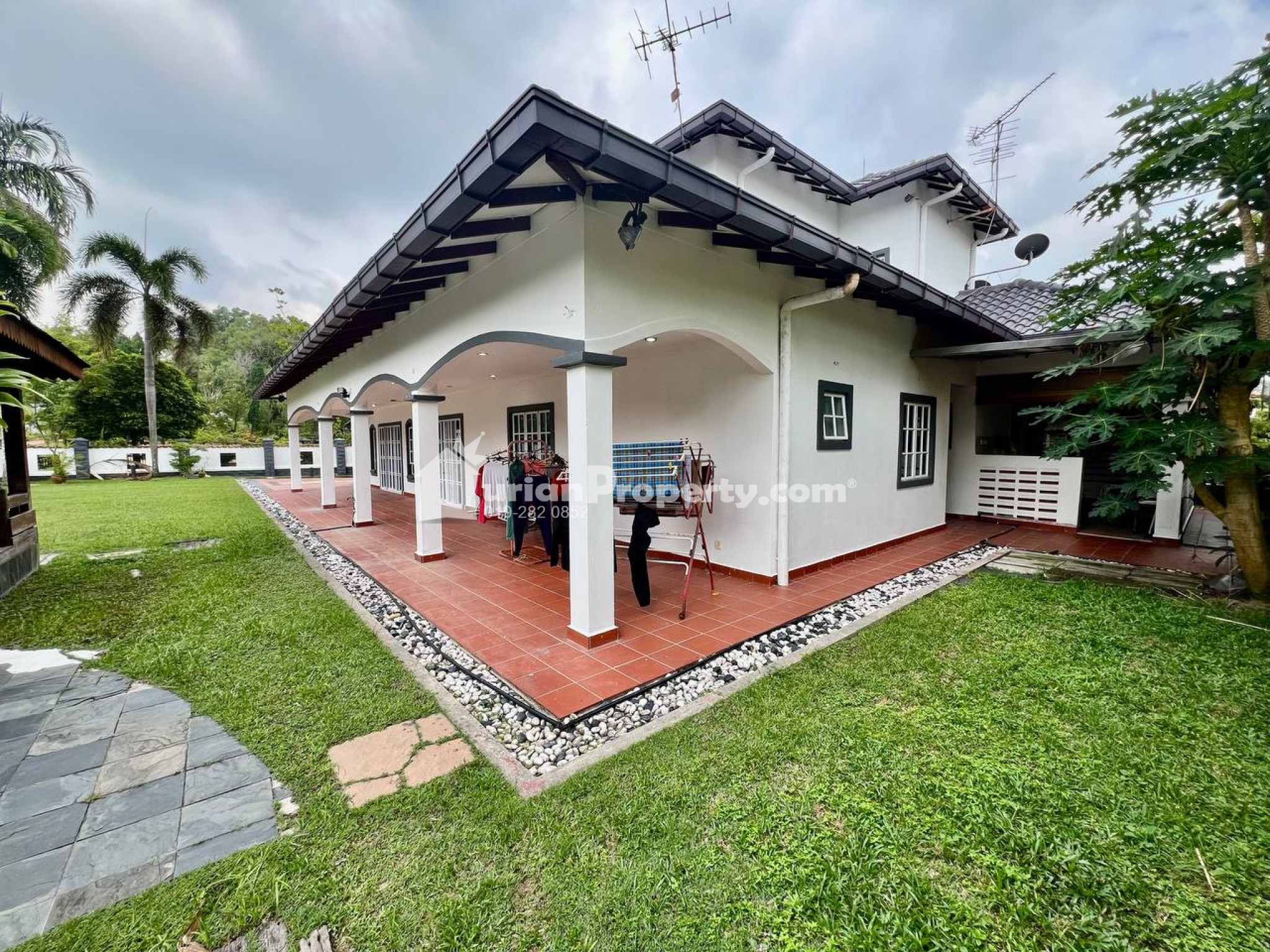 Bungalow House For Sale at Bukit Jelutong