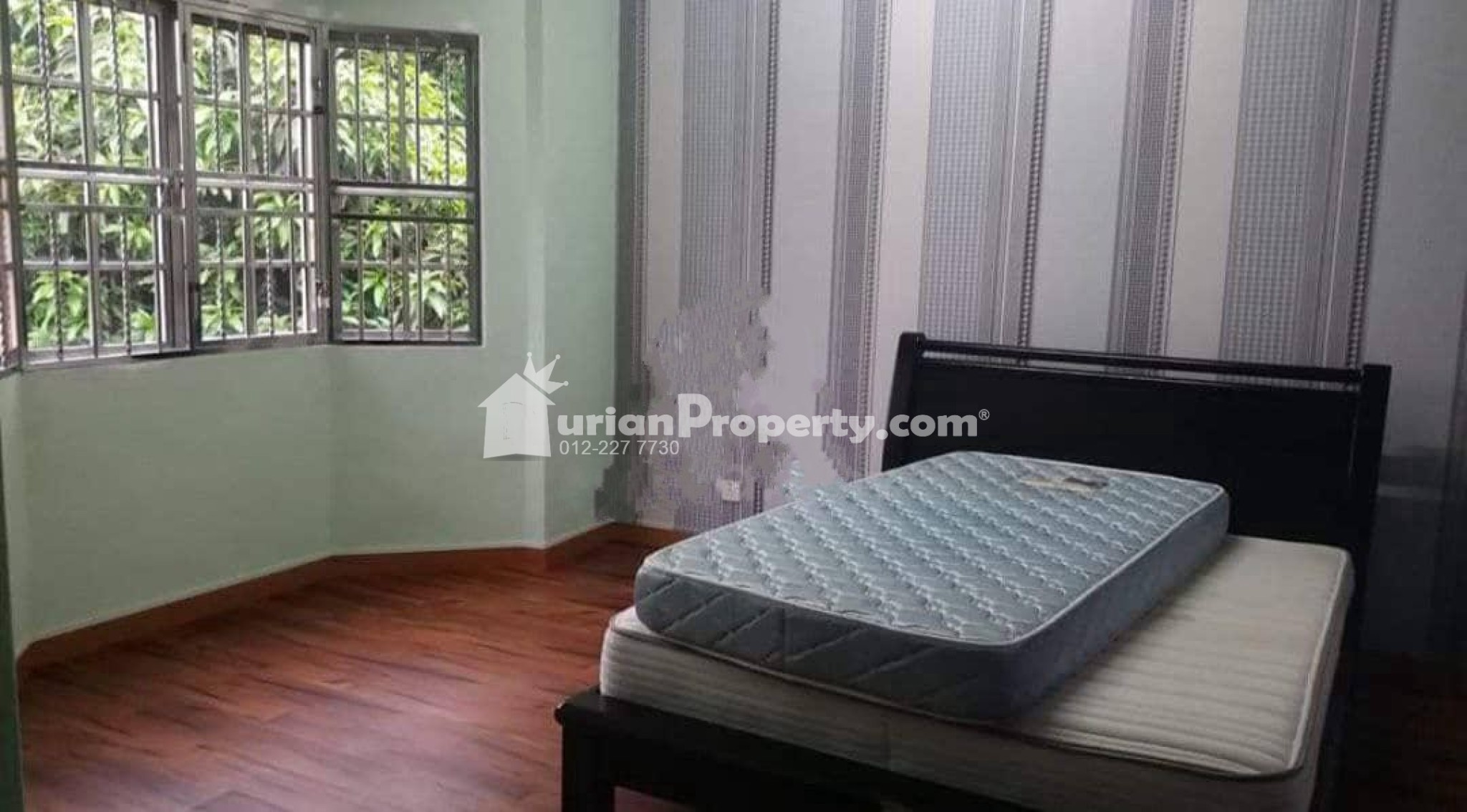 Bungalow House For Rent at TTDI Jaya