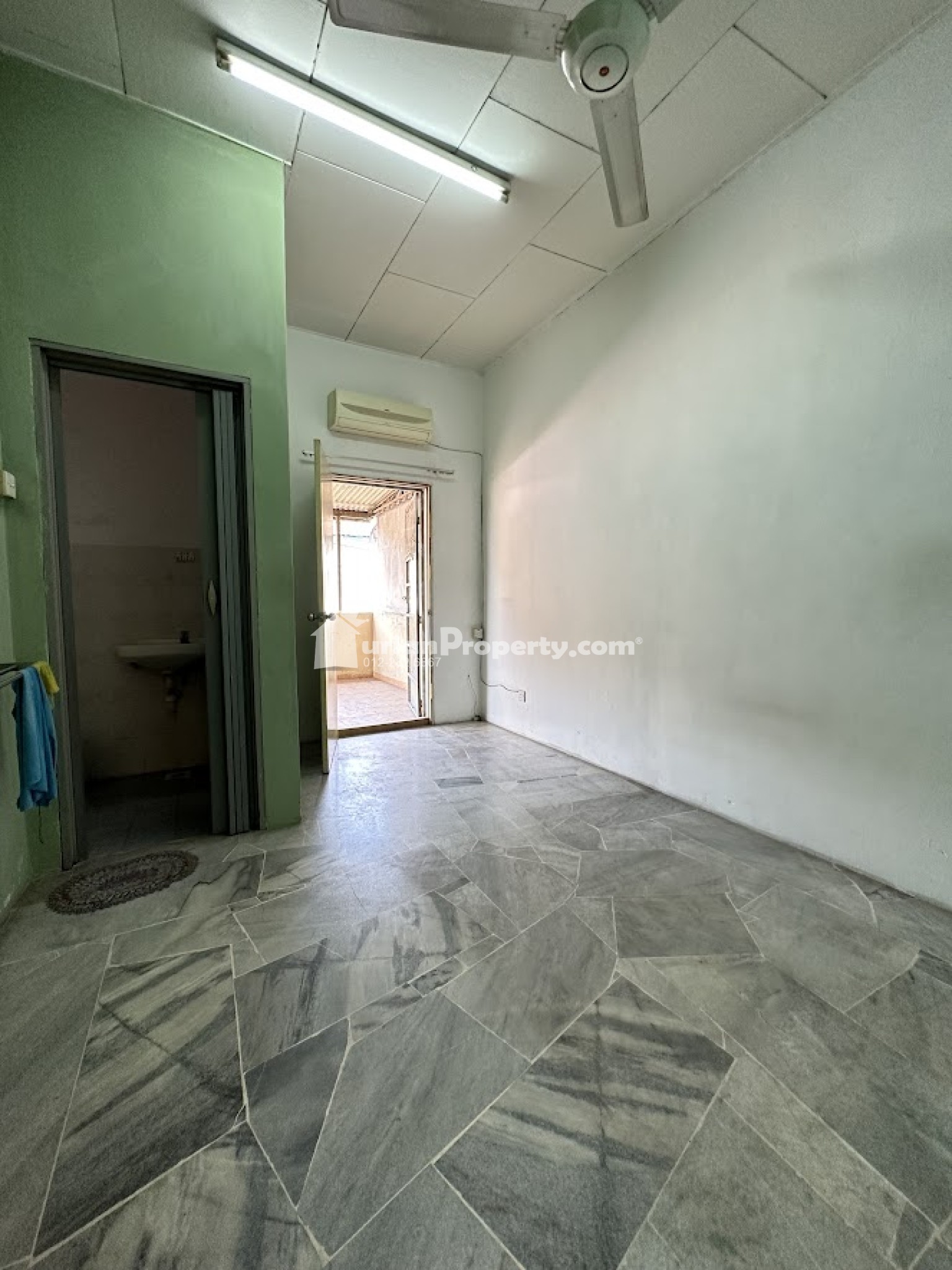 Terrace House For Sale at Kampung Jawa