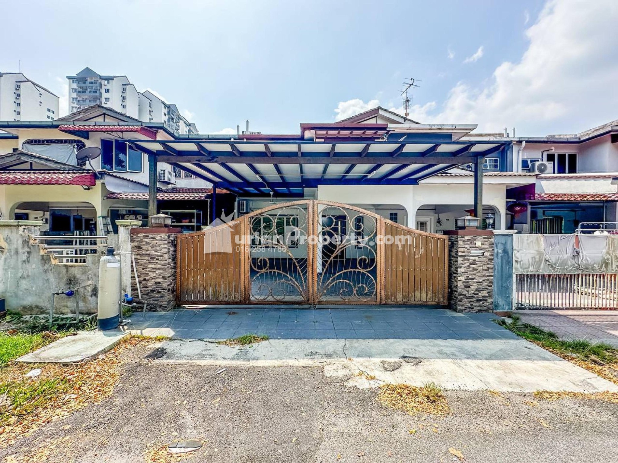 Terrace House For Sale at Taman Pasir Emas