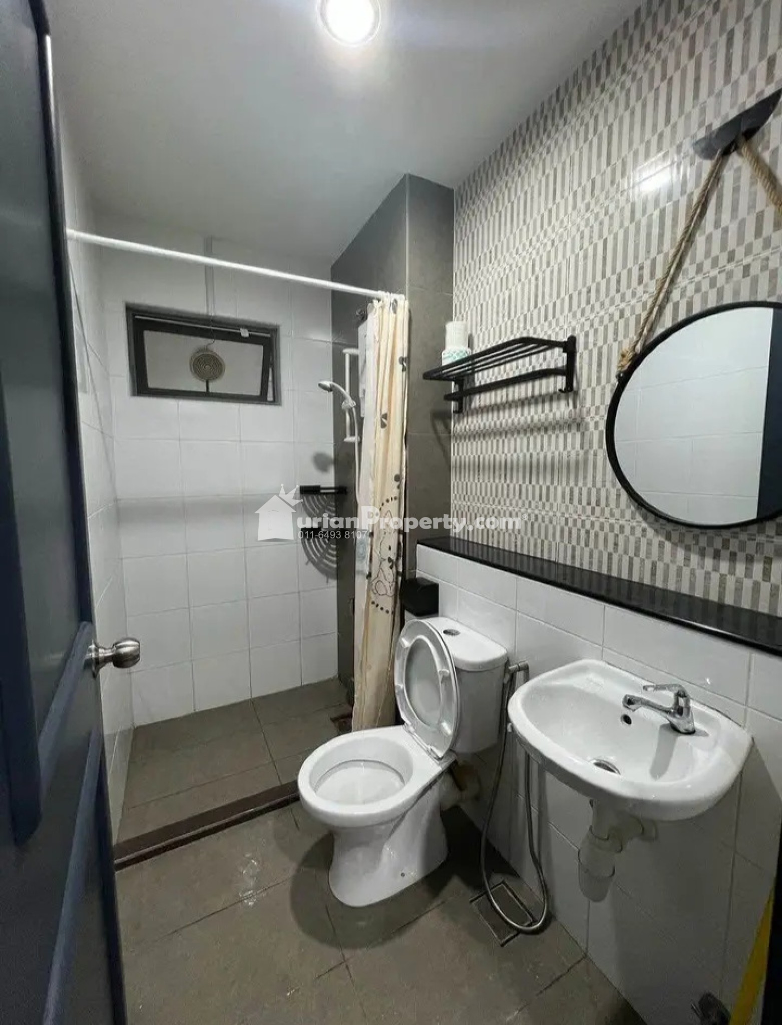 Condo Room for Rent at The Palladium