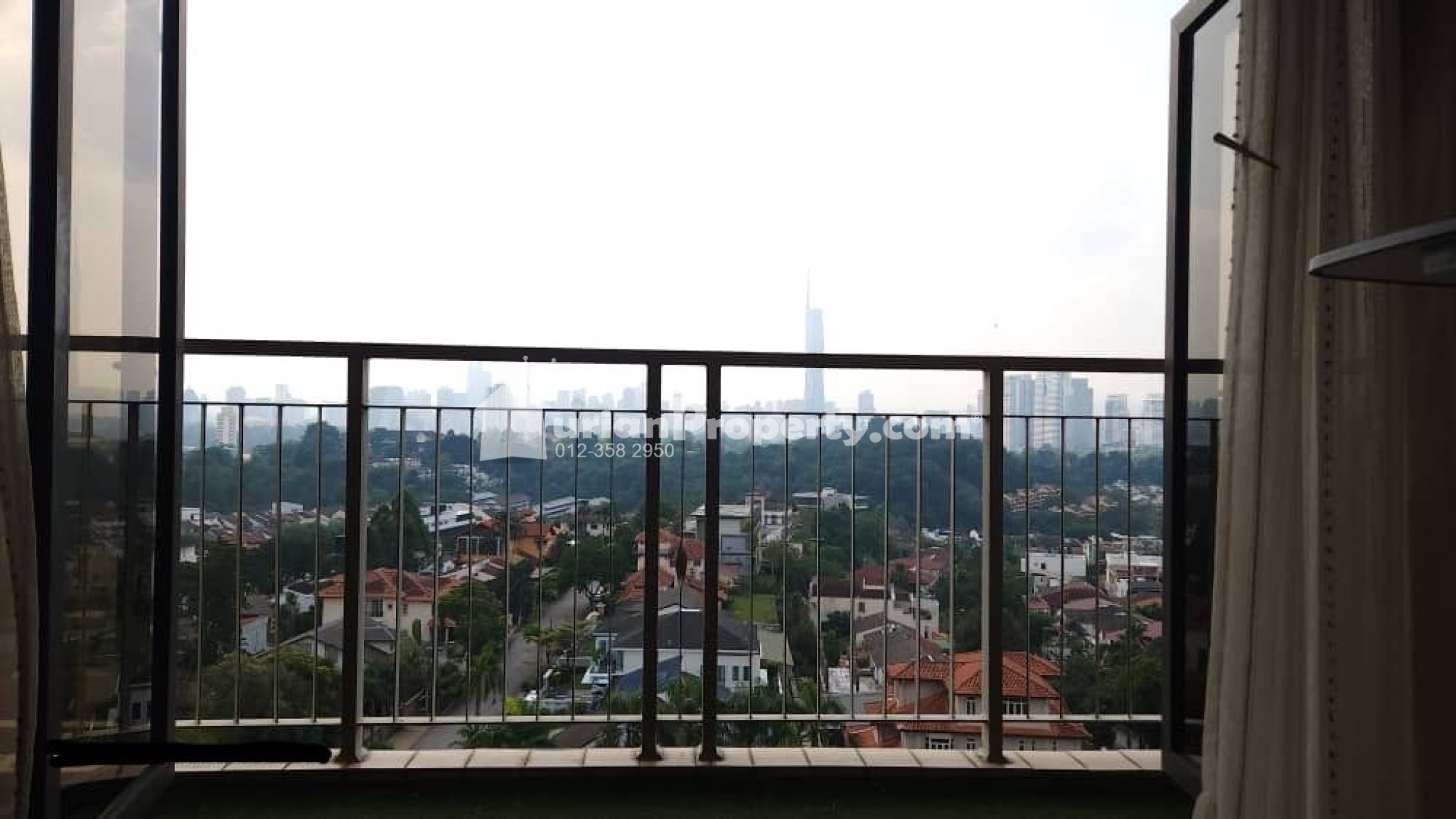 Condo For Sale at Cascadium