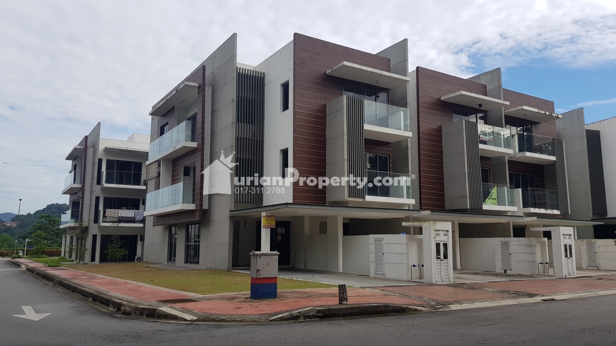 Townhouse For Sale at The Vale Sutera Damansara