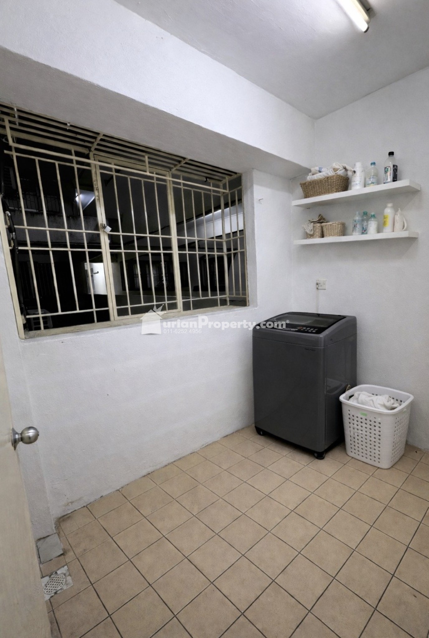 Condo Room for Rent at Ferringhi Delima Condominium