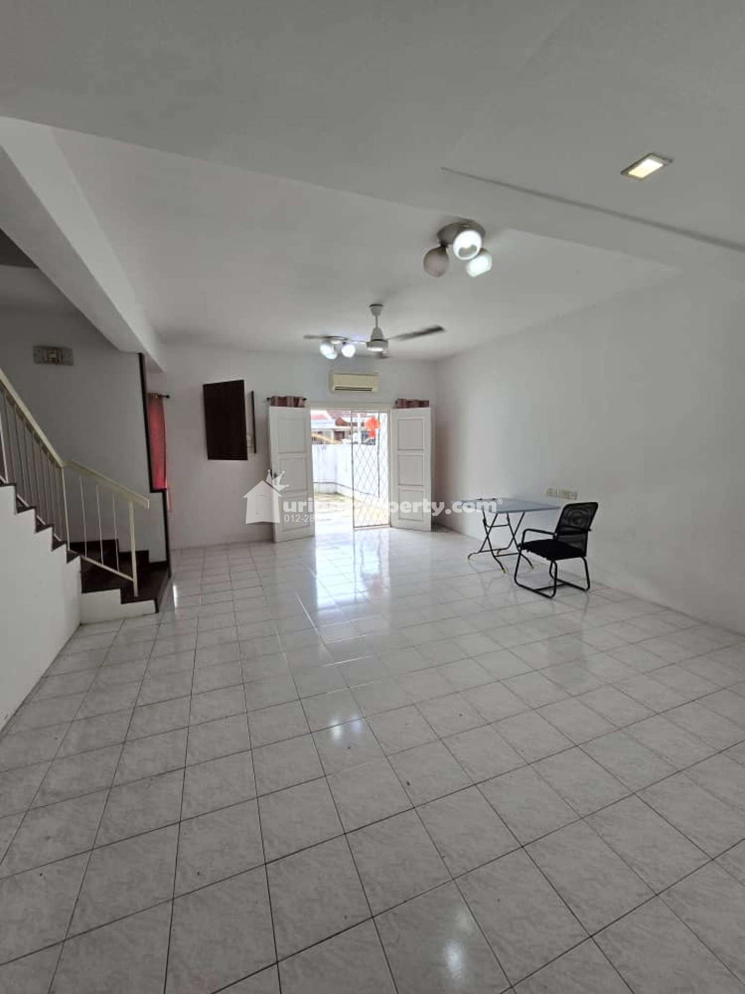 Terrace House For Sale at Section 1