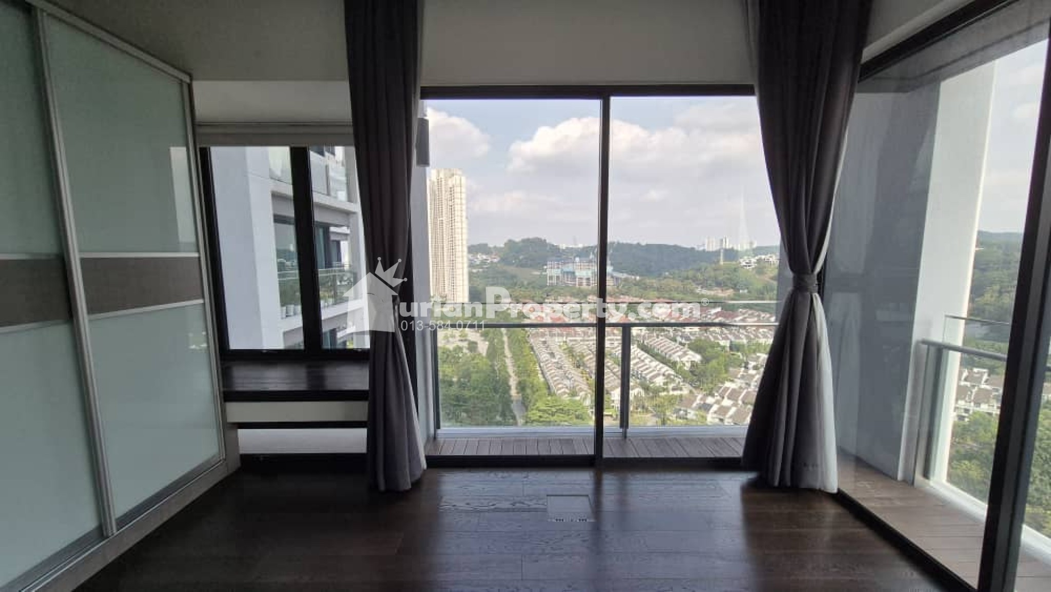 Condo For Rent at One Central Park