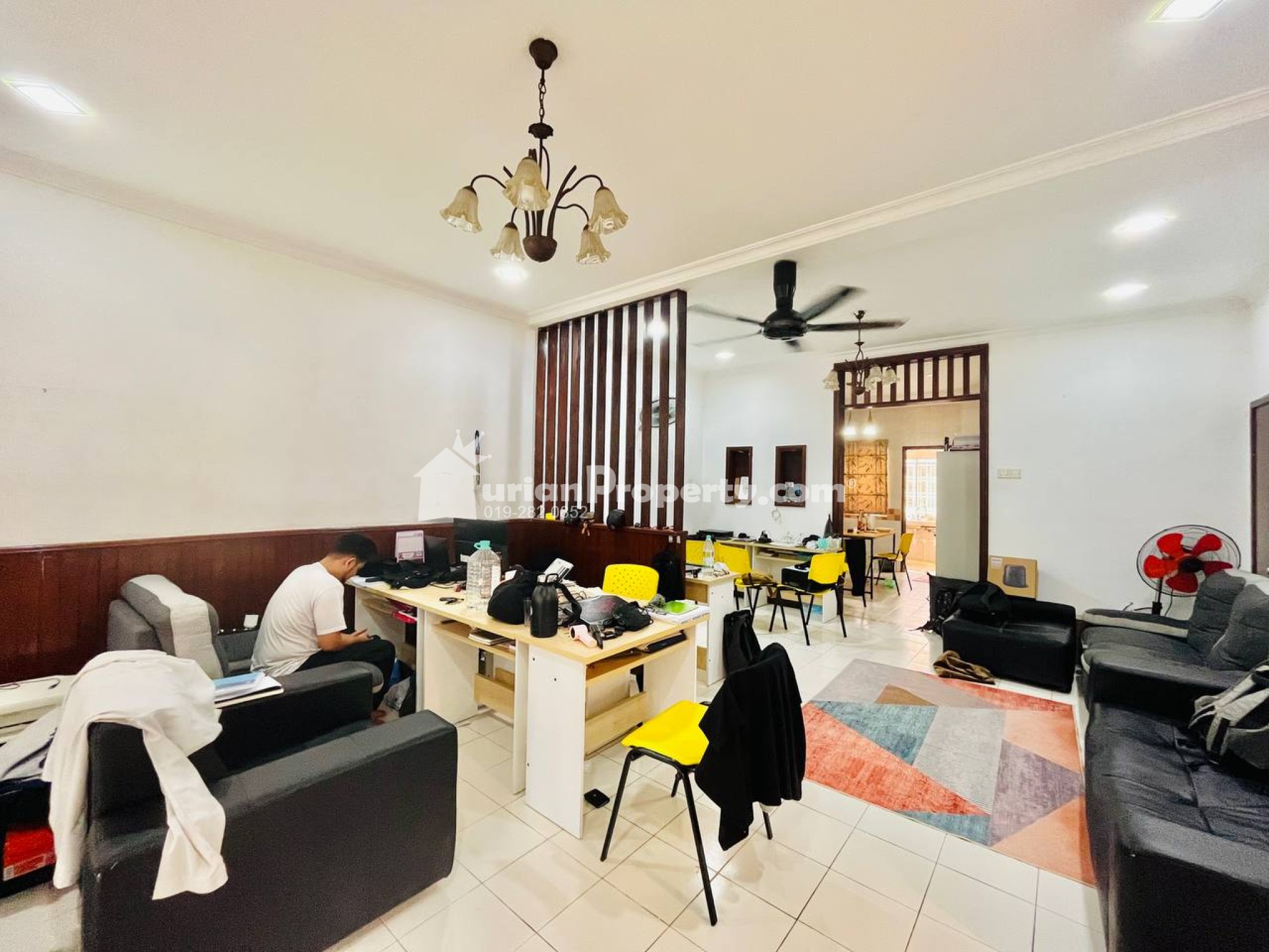Terrace House For Sale at Section 7