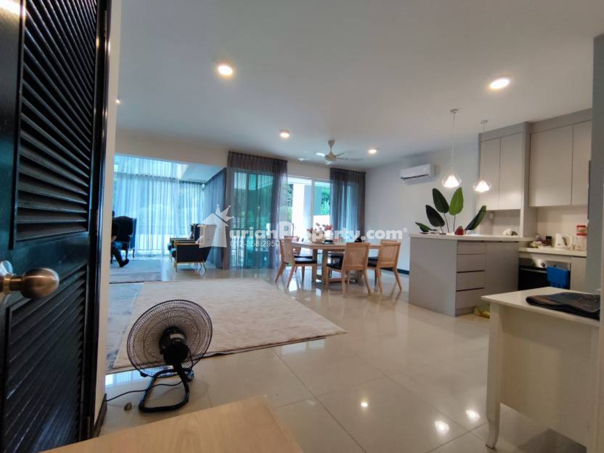 Condo For Sale at Armanee Terrace