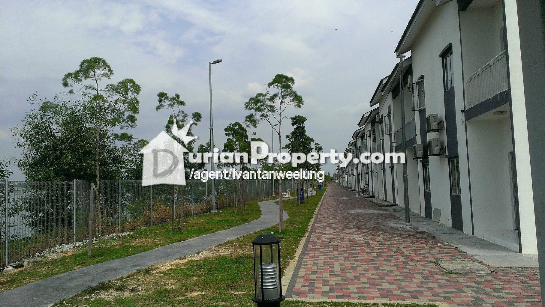 Townhouse For Sale At The Lake Residence Puchong For Rm 458 000 By Ivan Tan Durianproperty