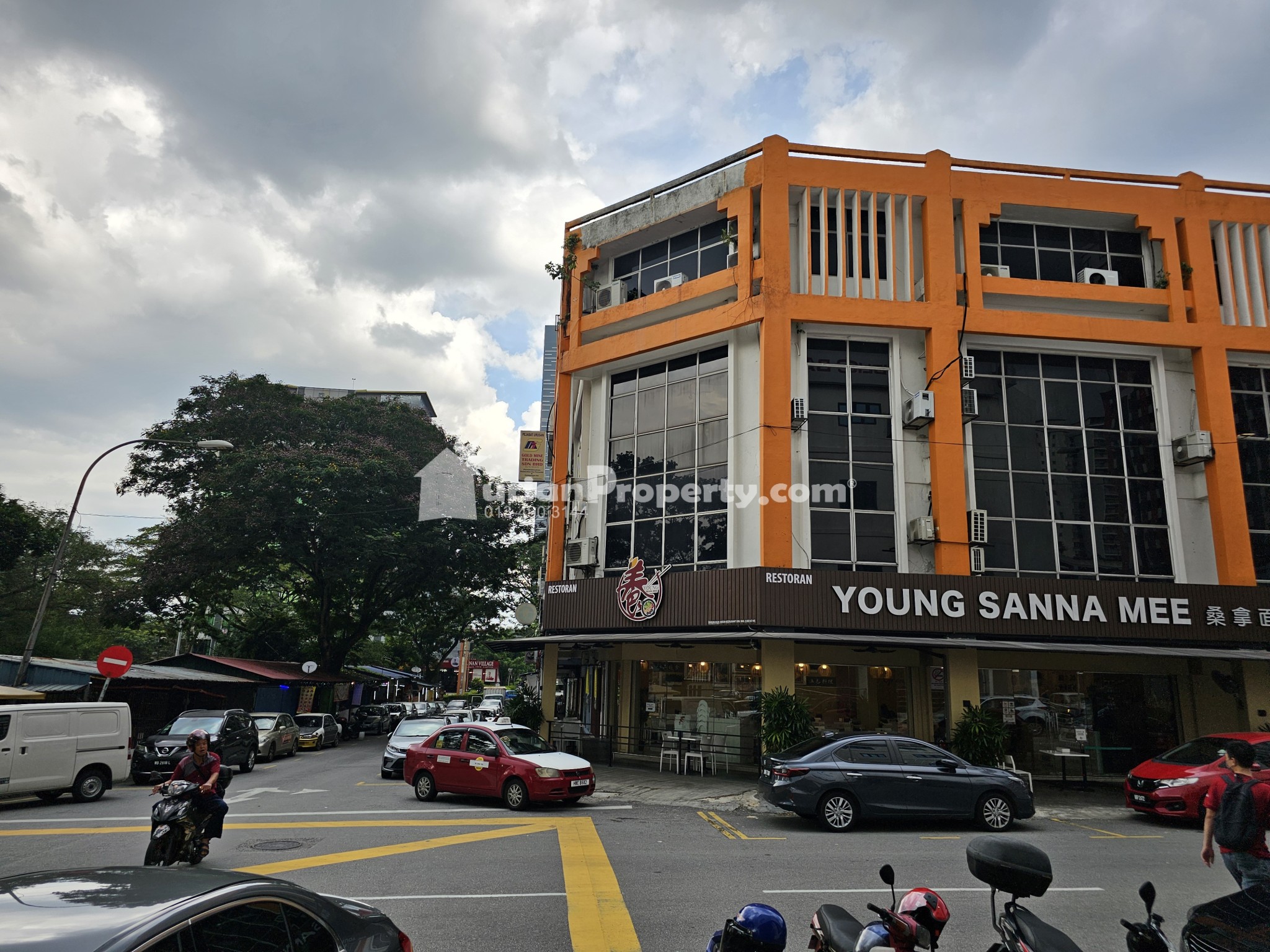Shop For Rent at Kepong Baru