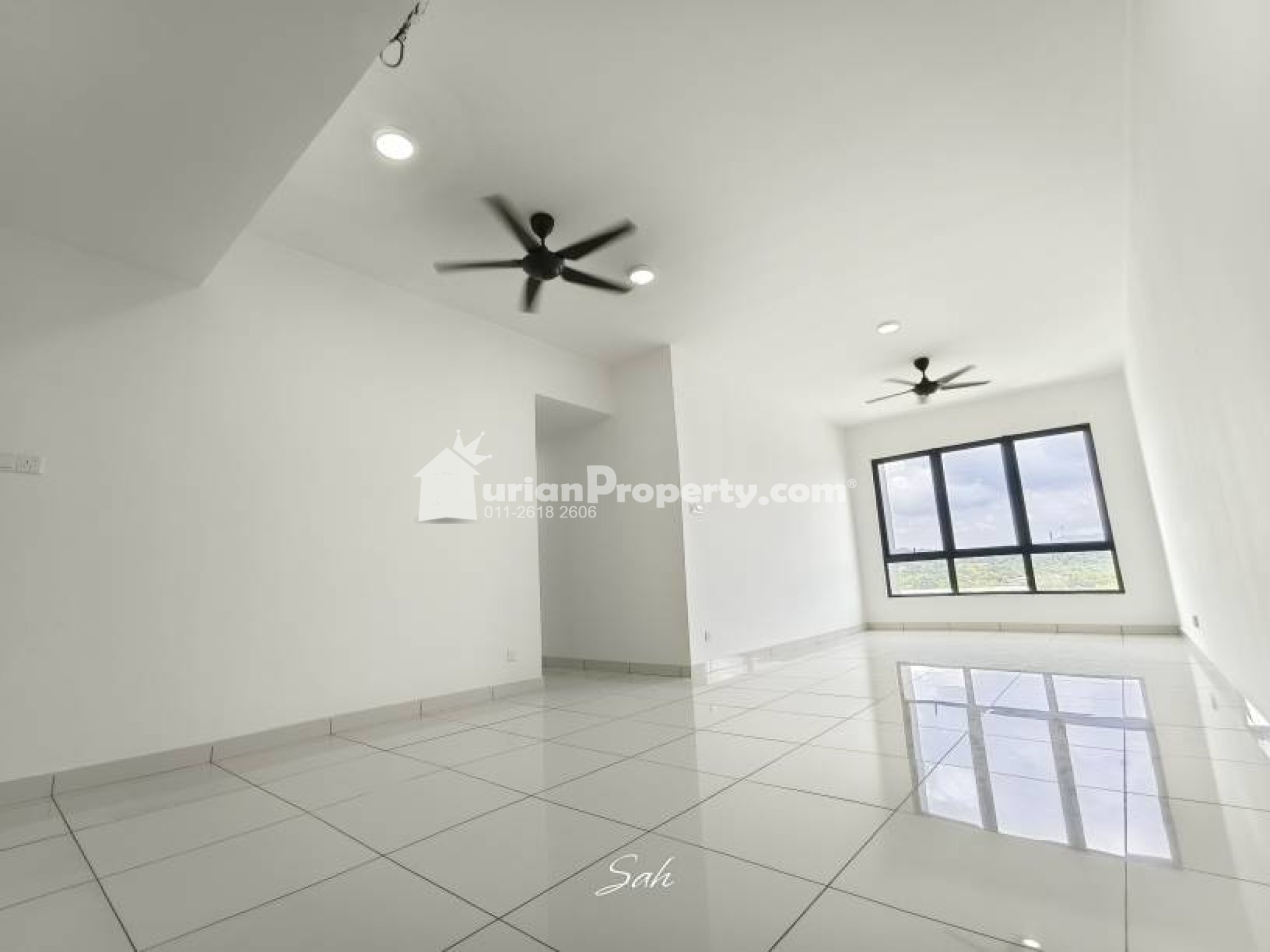 Condo For Rent at Kiara Plaza