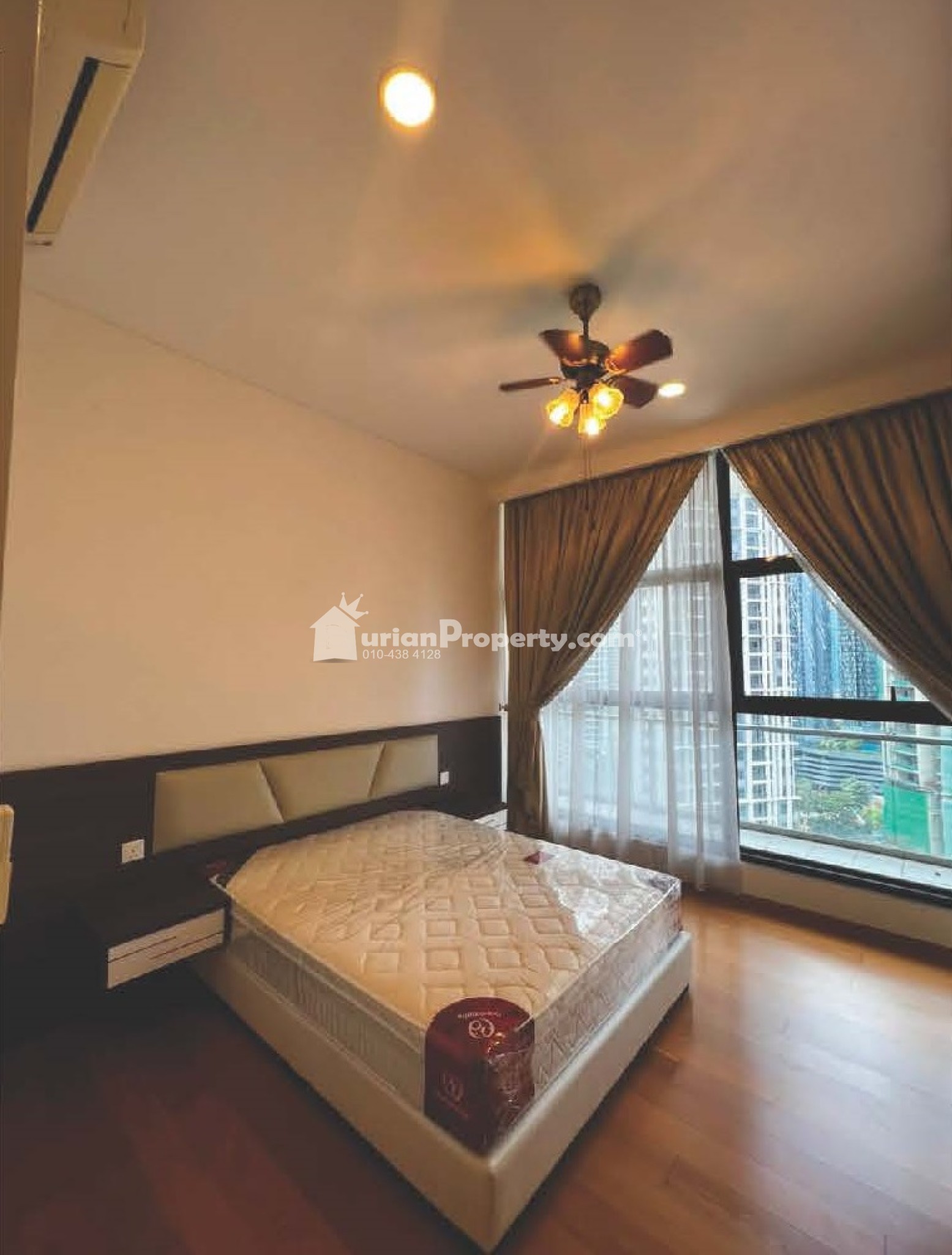 Condo For Sale at Mirage Residence