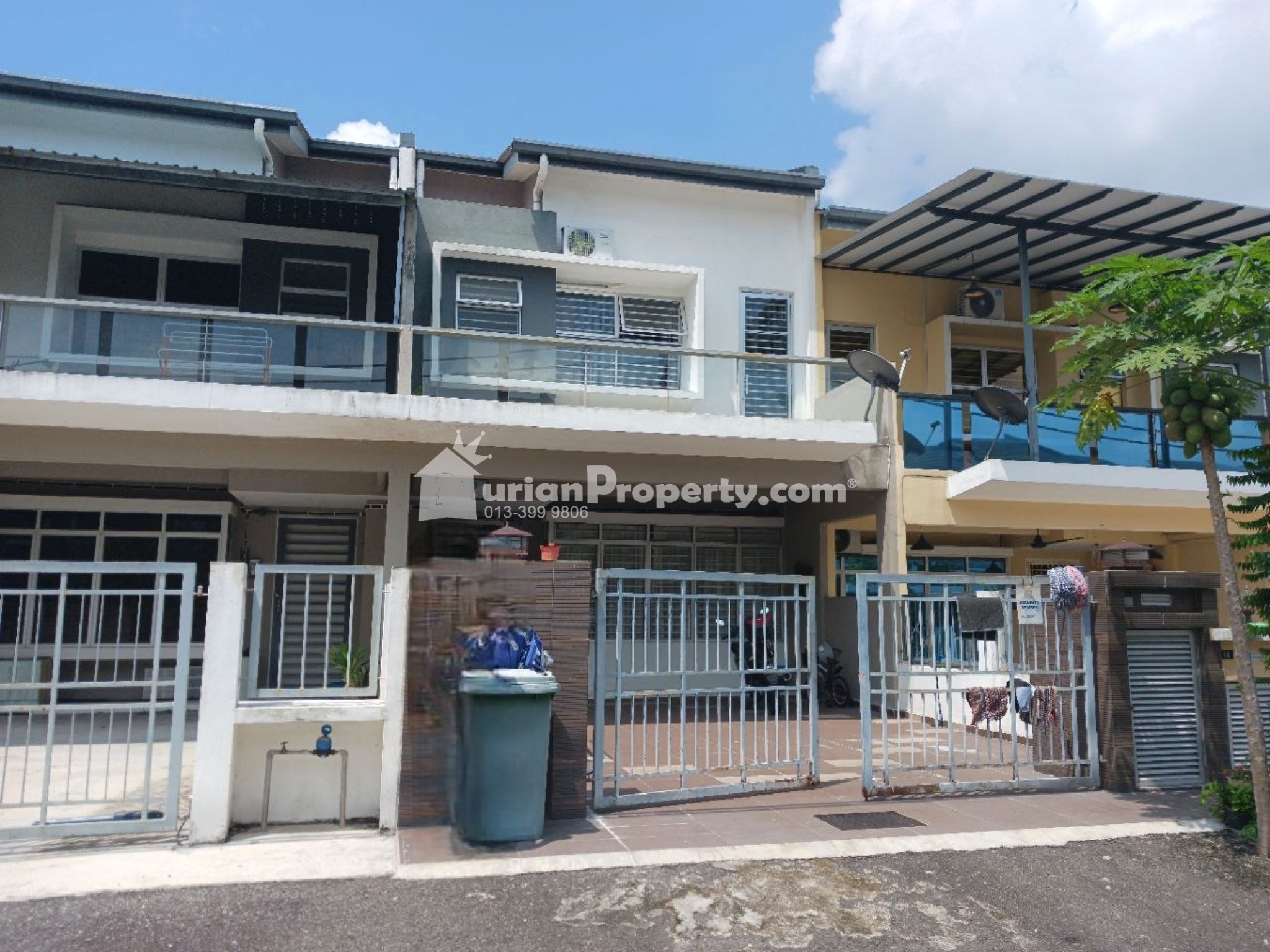 Terrace House For Sale at Camellia Residence